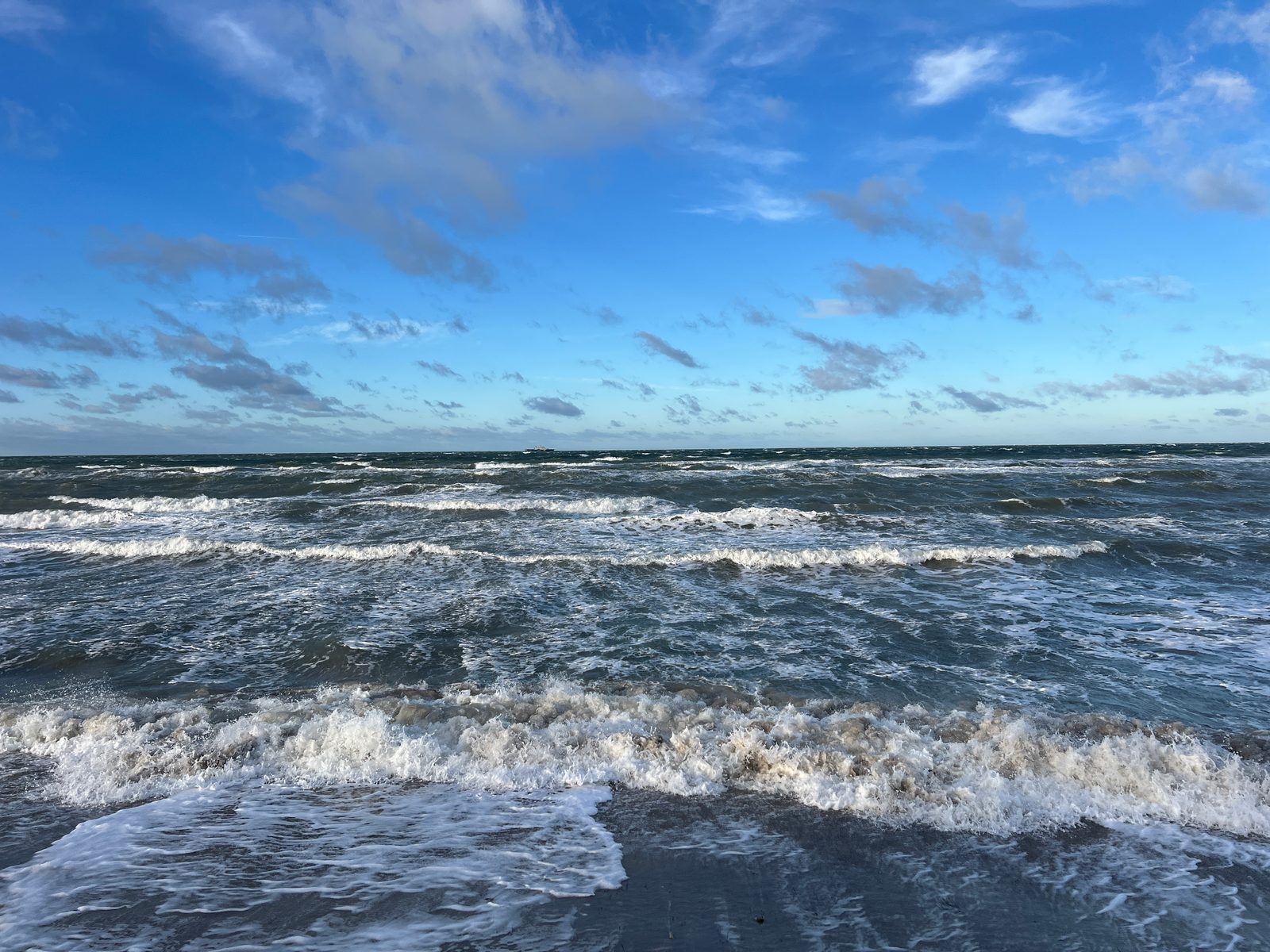 Ostseestrand nahe Wismar und Insel Poel